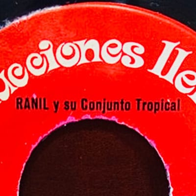 Logo de Producciones Llerena