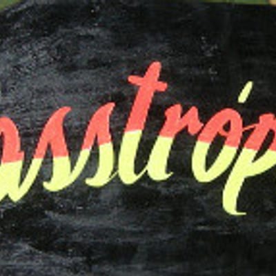 Logo de Masstropicas
